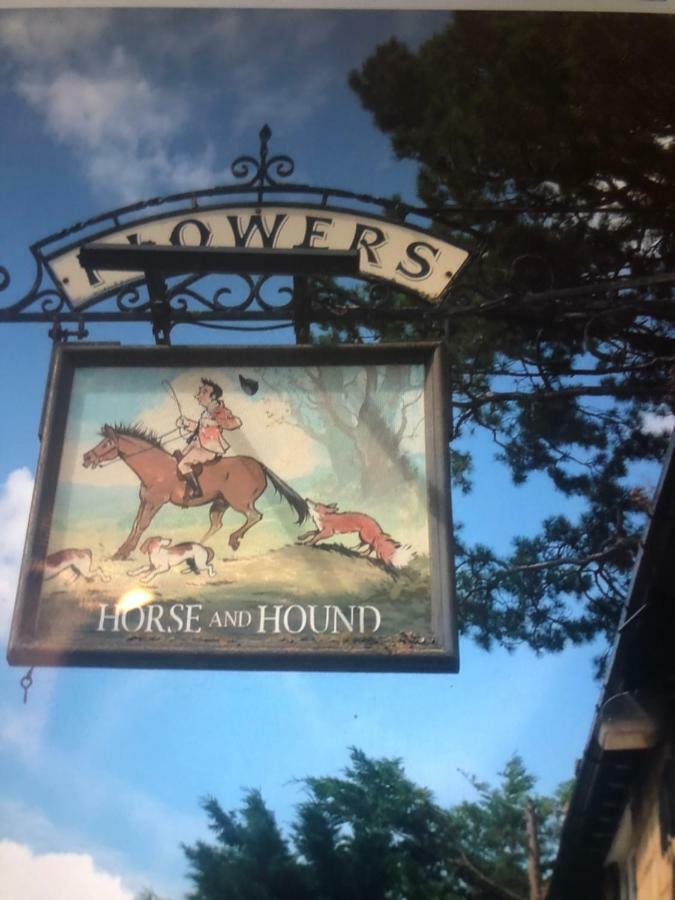 Horse & Hound Inn Бродуей Екстериор снимка